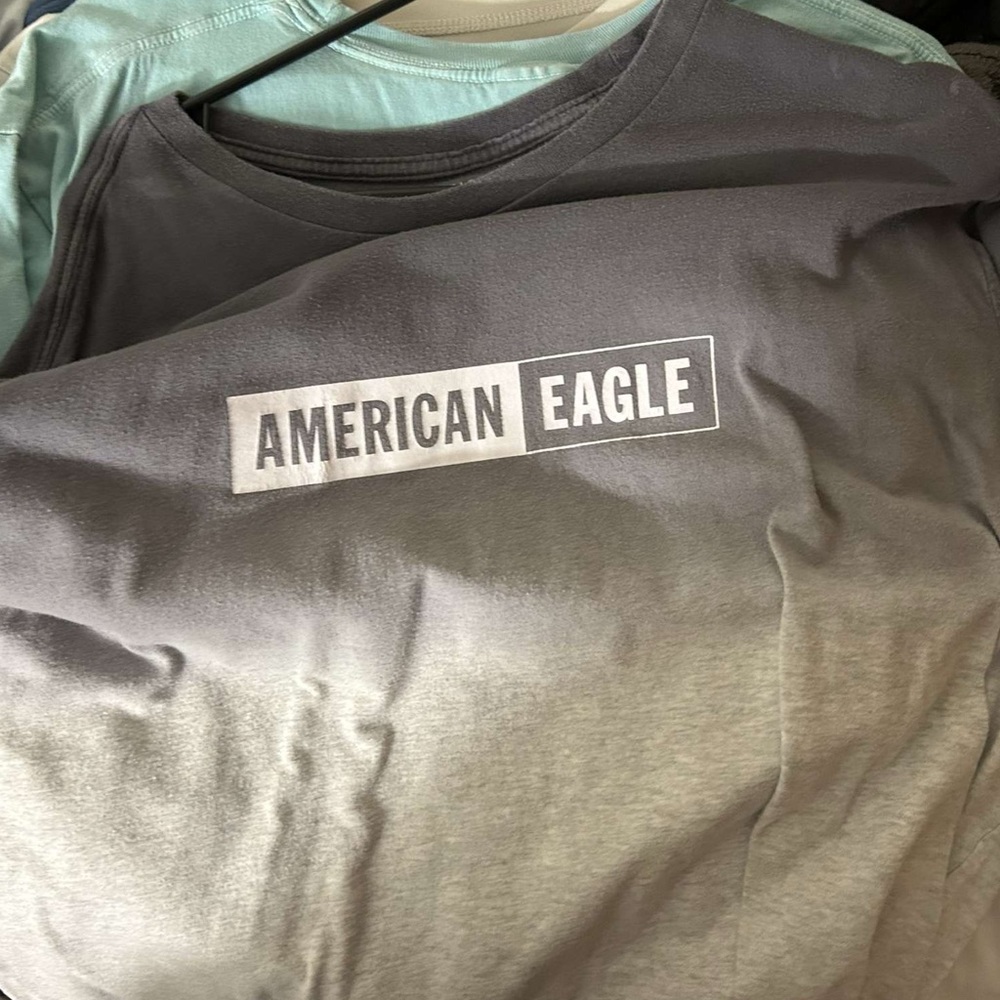 American Eagle / Size Large
